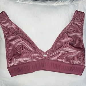 ✨Victorias Secret Pink Bra